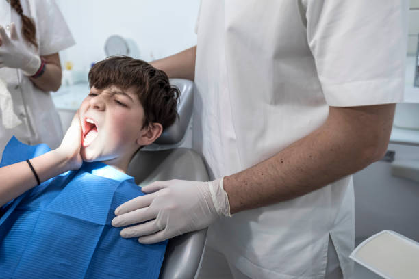 Best Emergency Dental Care for Broken or Chipped Teeth in Kaibito, AZ